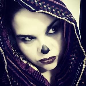 Meet your Posher, Esmeralda